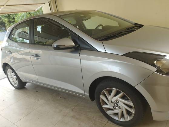 HYUNDAI HB20 1.0 12V FLEX EVOLUTION MANUAL HYUNDAI HB20 1.0 12V FLEX EVOLUTION MANUAL